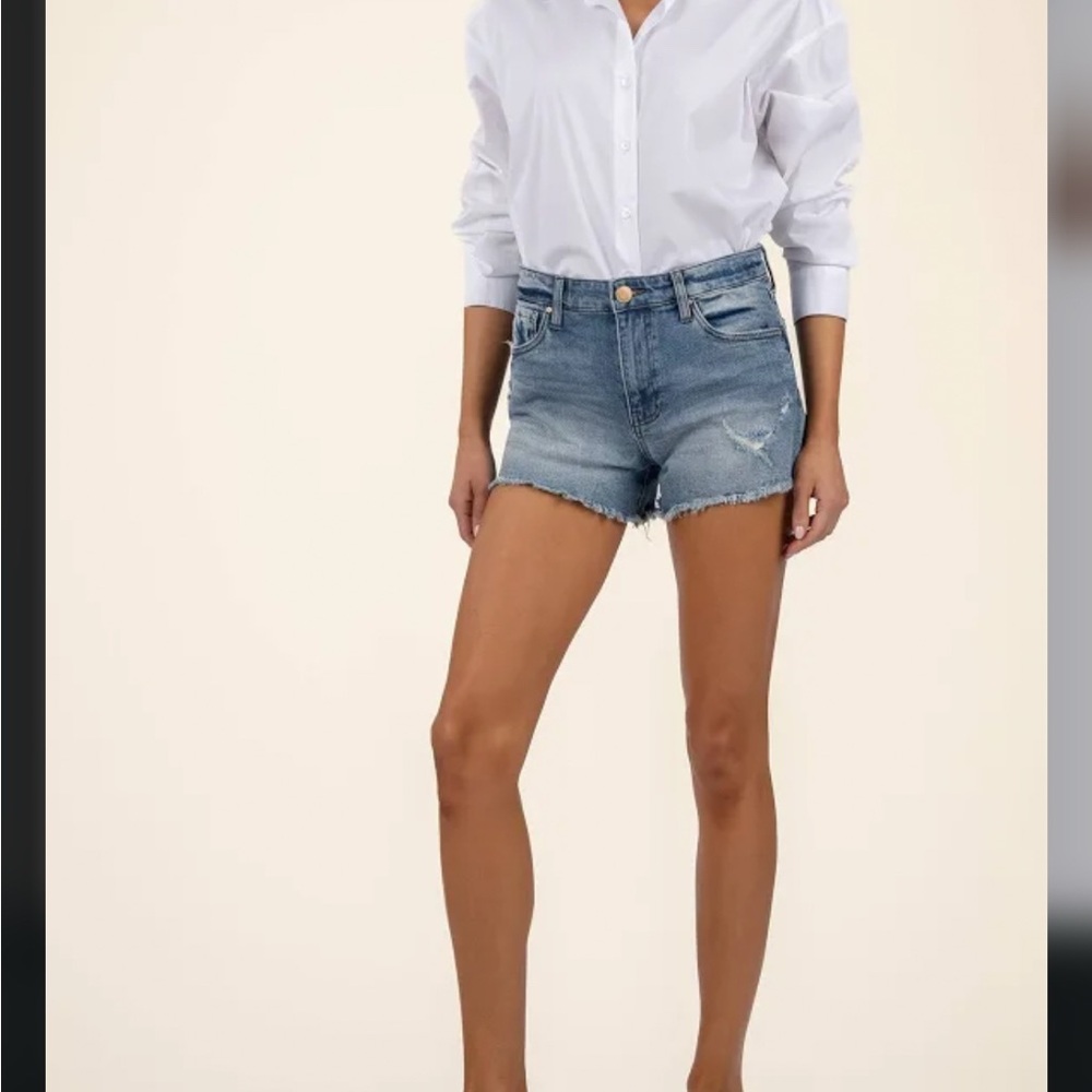 Kut from the Kloth Blue Jean Shorts High-Waisted Frayed Hem